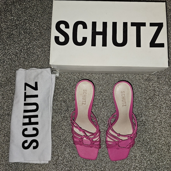 SCHUTZ Shoes - Schutz bamboo heels